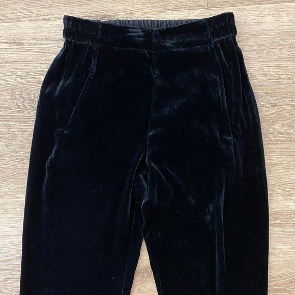 Ann Demeulemeester Black Velvet Joggers - Picture 2 of 7